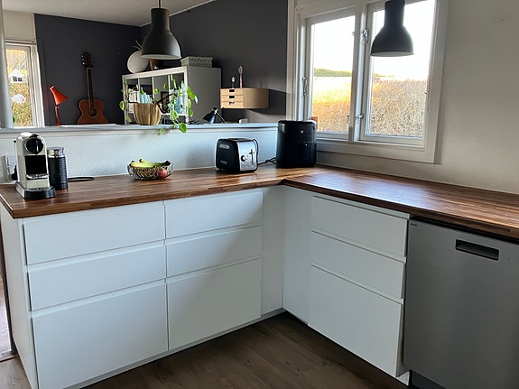 Product image 1 of 8