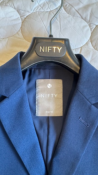 Product image 2 of 9