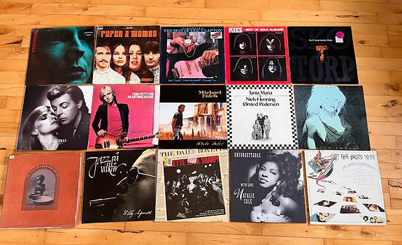 Product image 1 of 3