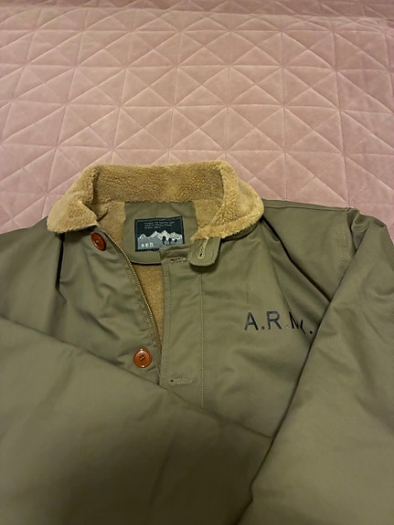 Product image 1 of 7