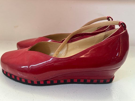 Product image 1 of 4