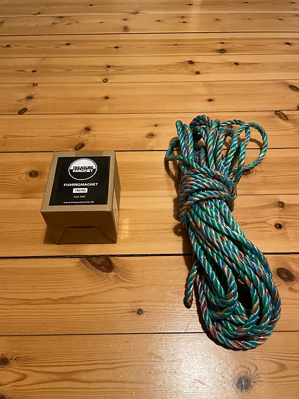 Product image 1 of 3