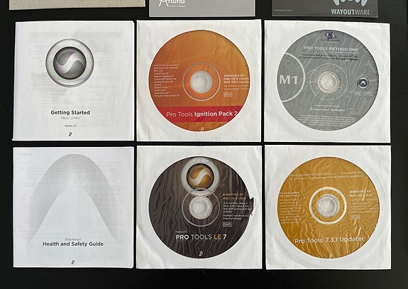 Product image 8 of 9
