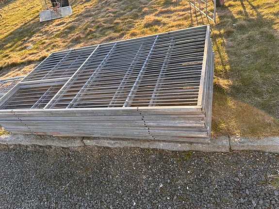 Product image 1 of 10