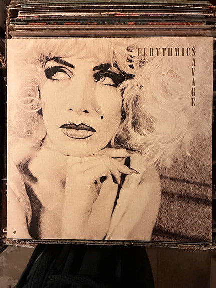 Product image 1 of 2