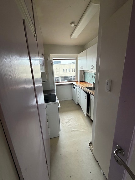 Product image 1 of 10