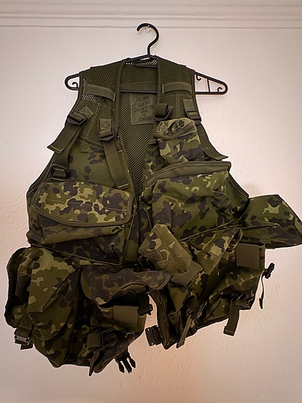 Product image 1 of 4