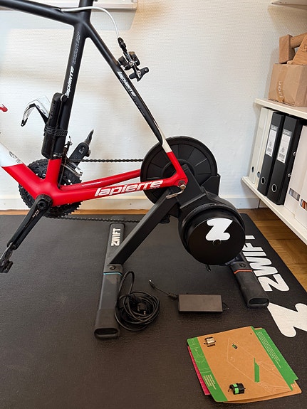 Product image 1 of 5