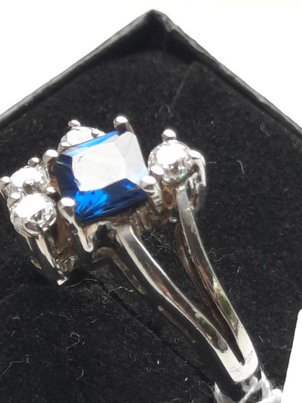 Product image 2 of 8