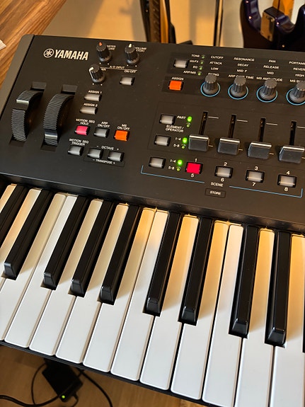 Product image 4 of 6