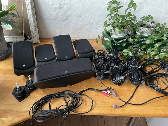 Product image 1 of 6