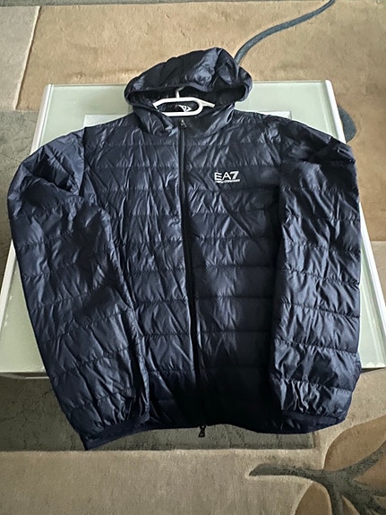 Product image 9 of 9