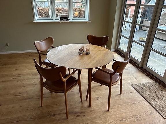 Product image 1 of 9