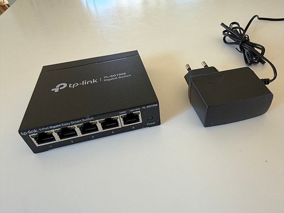 Product image 1 of 4