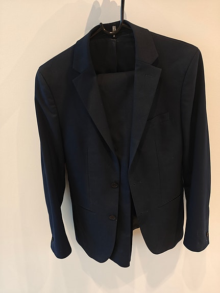 Product image 1 of 8