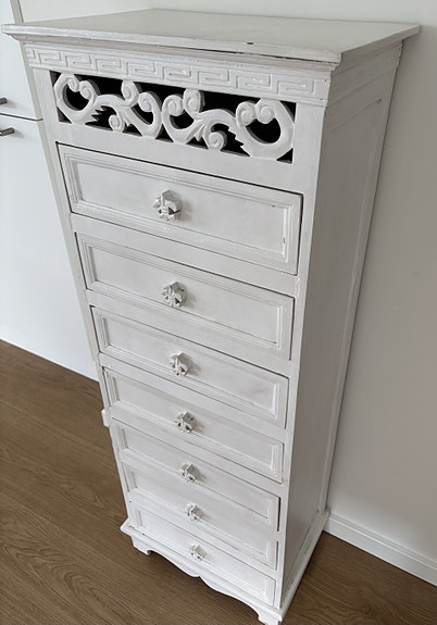 Product image 1 of 8