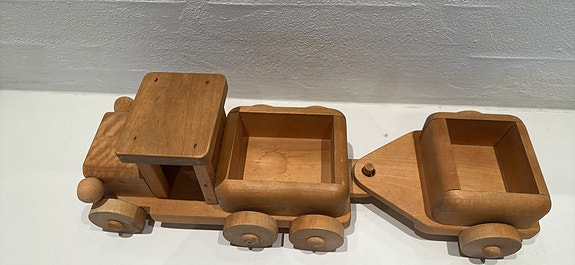 Product image 1 of 3