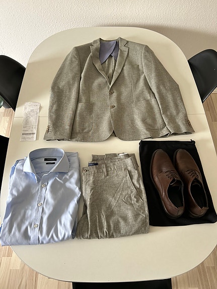 Product image 1 of 6