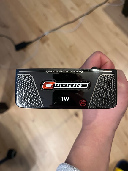 Product image 1 of 6