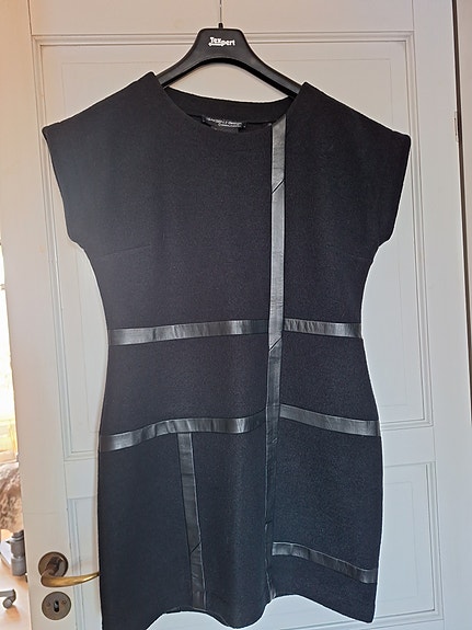 Product image 1 of 10