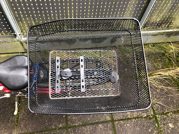 Product image 8 of 9