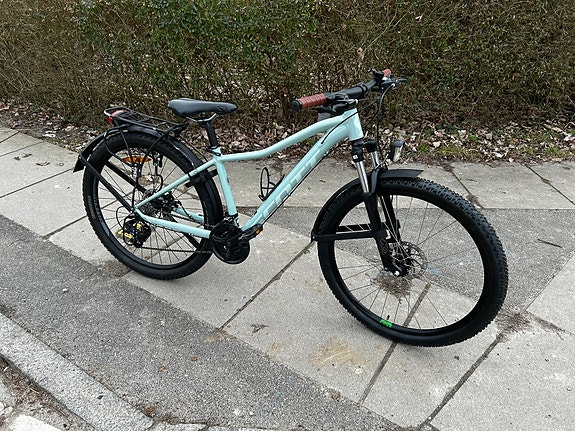 Product image 1 of 10