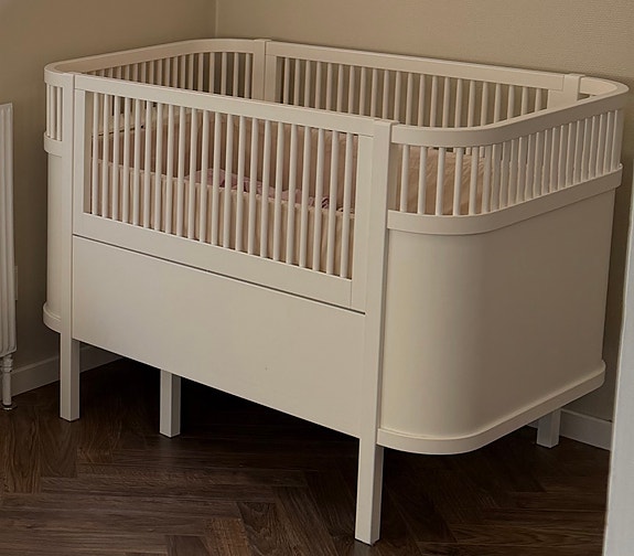 Product image 1 of 6