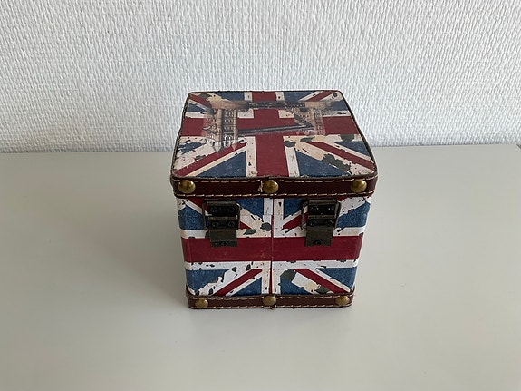 Product image 1 of 6