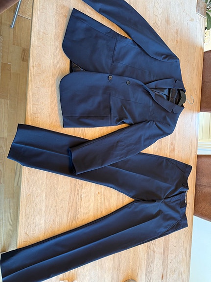 Product image 1 of 2