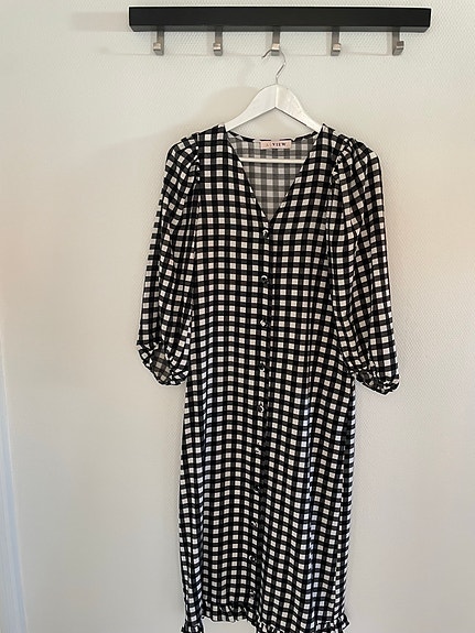 Product image 1 of 10