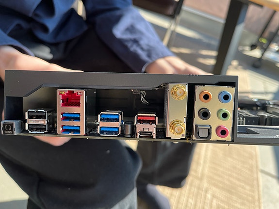 Product image 6 of 6