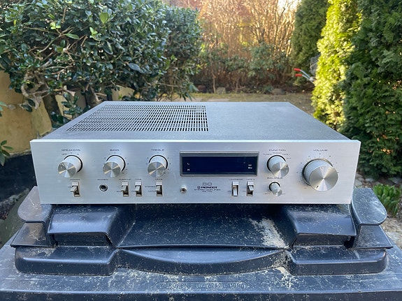 Product image 1 of 4