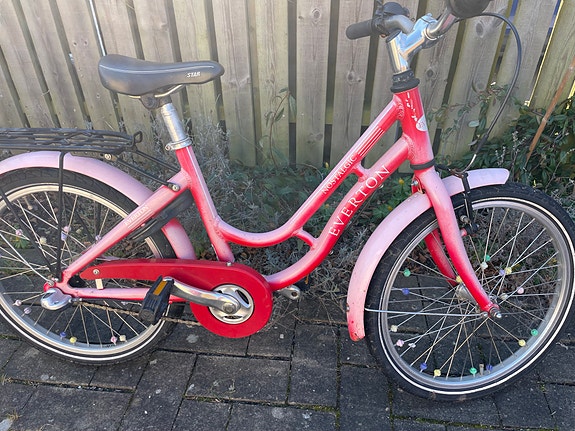 Product image 1 of 6