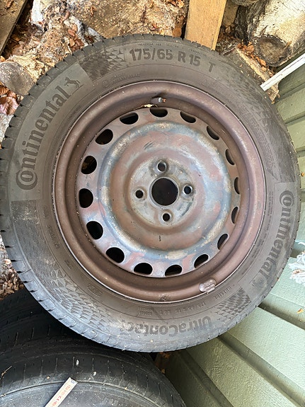 Product image 1 of 3