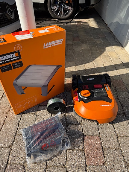 Product image 1 of 3