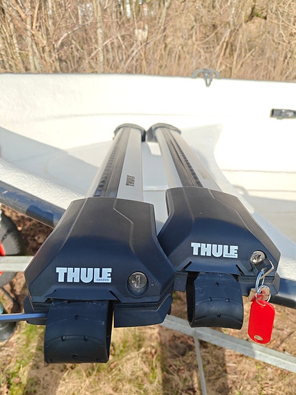 Product image 1 of 2