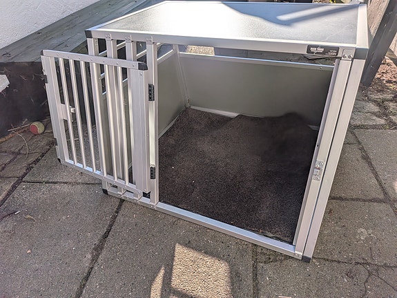 Product image 1 of 8