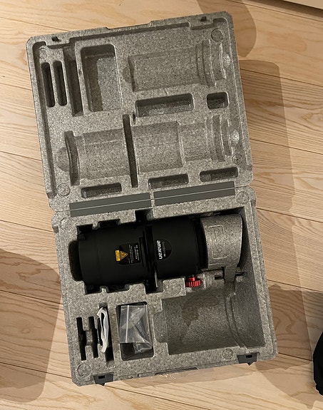 Product image 1 of 2