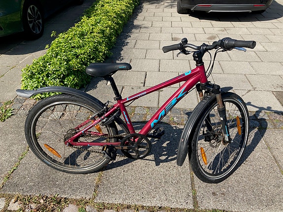 Product image 1 of 6