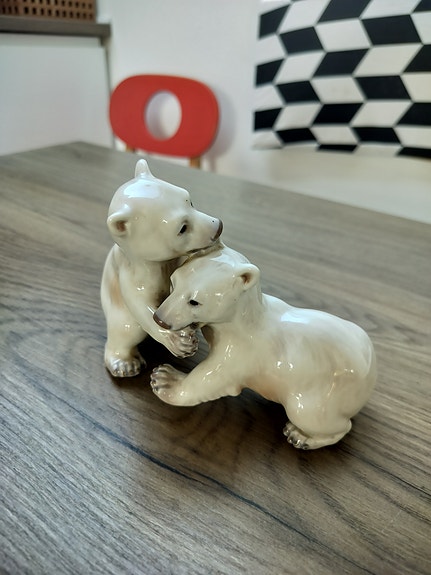 Product image 1 of 3