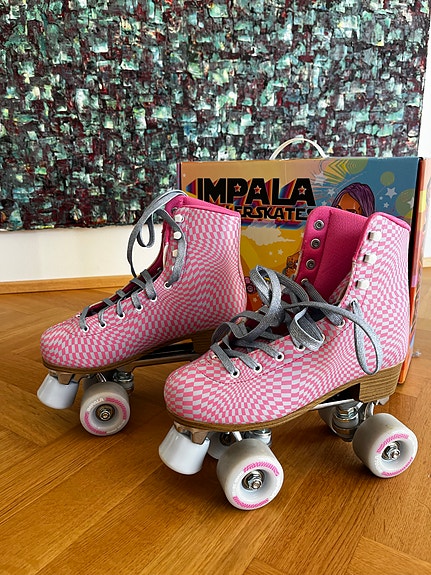 Product image 1 of 3