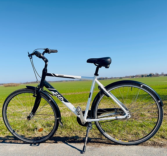 Product image 1 of 6