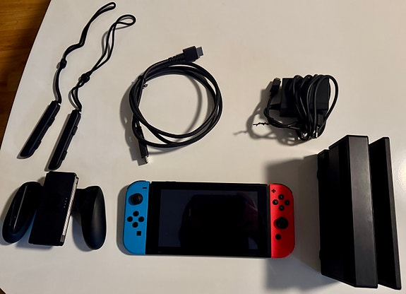 Product image 1 of 3