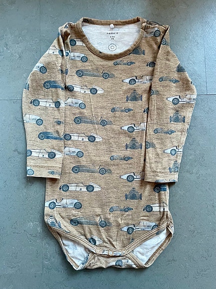 Product image 1 of 4