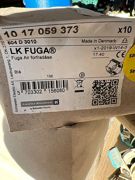 Product image 1 of 4