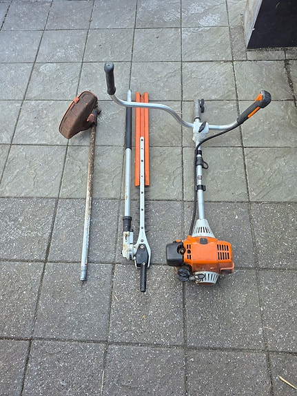 Product image 1 of 2