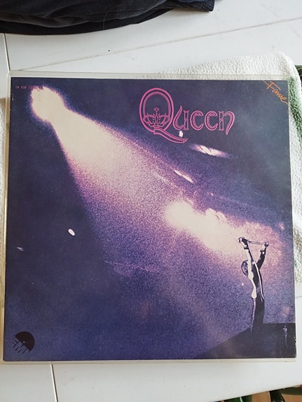 Product image 1 of 2