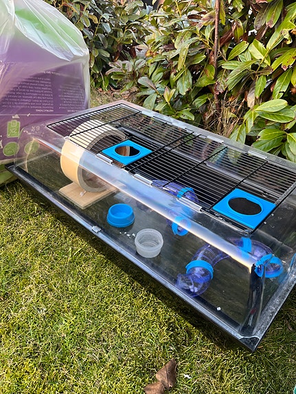 Product image 1 of 2