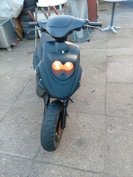 Product image 6 of 9