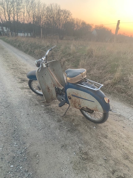 Product image 1 of 4